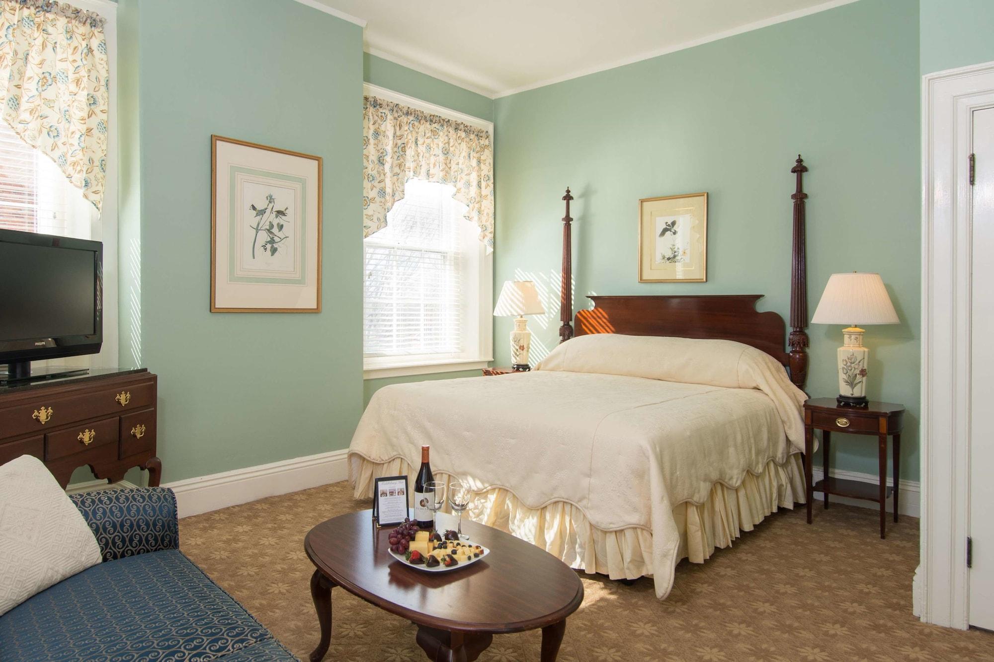 Middlebury Inn Екстериор снимка