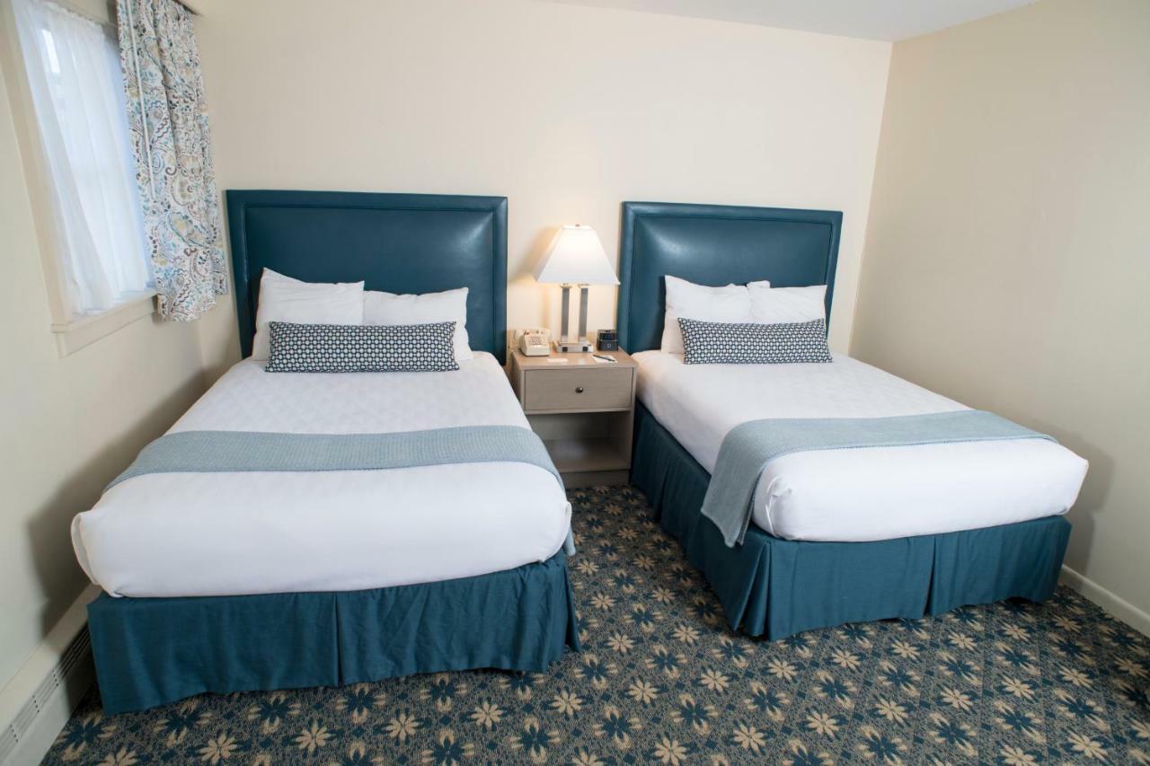 Middlebury Inn Екстериор снимка